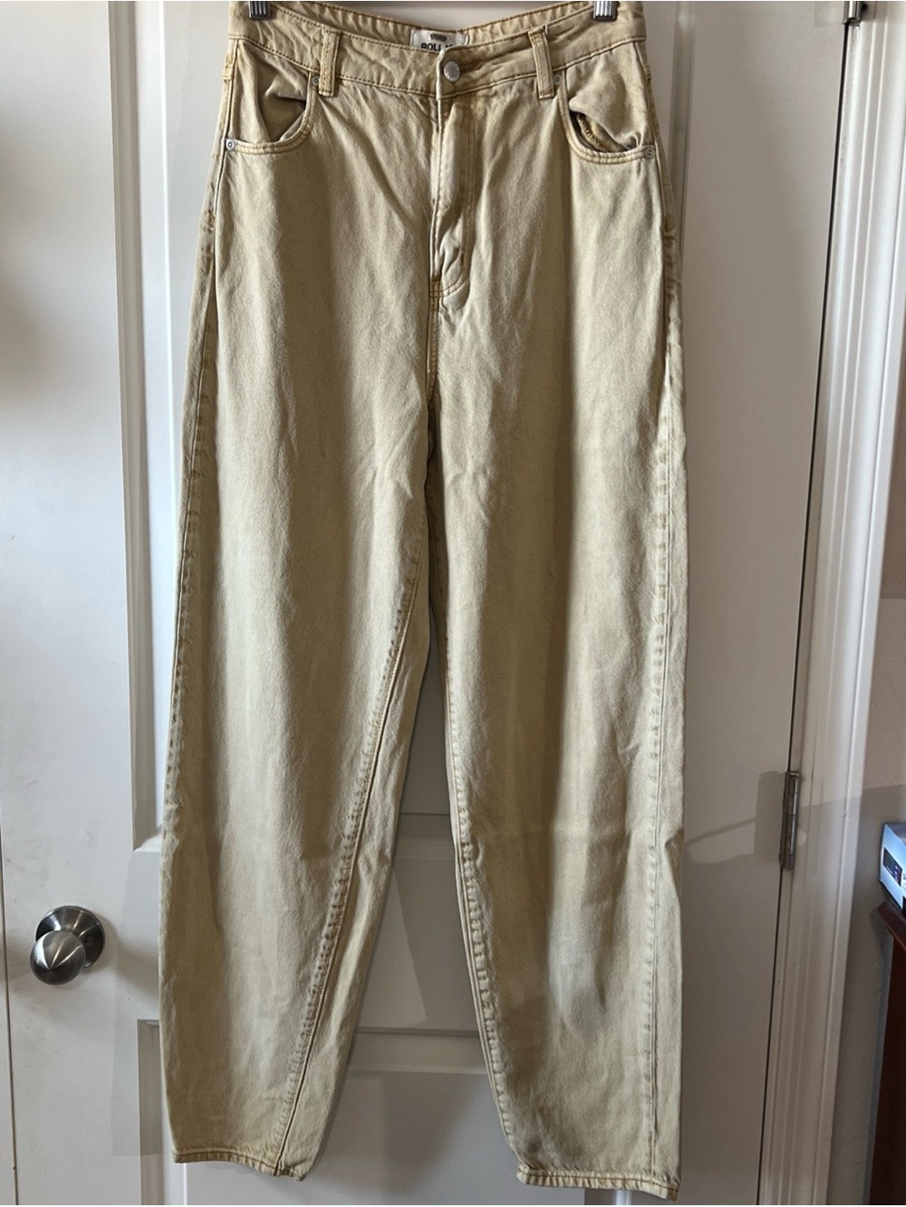 Rolla’s Super High Rise 80’s Balloon Leg perfectly worn in